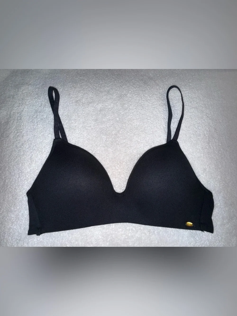 Betsey Johnson Black Bra Seamless‎ Padded Bralette Wireless Size 38B